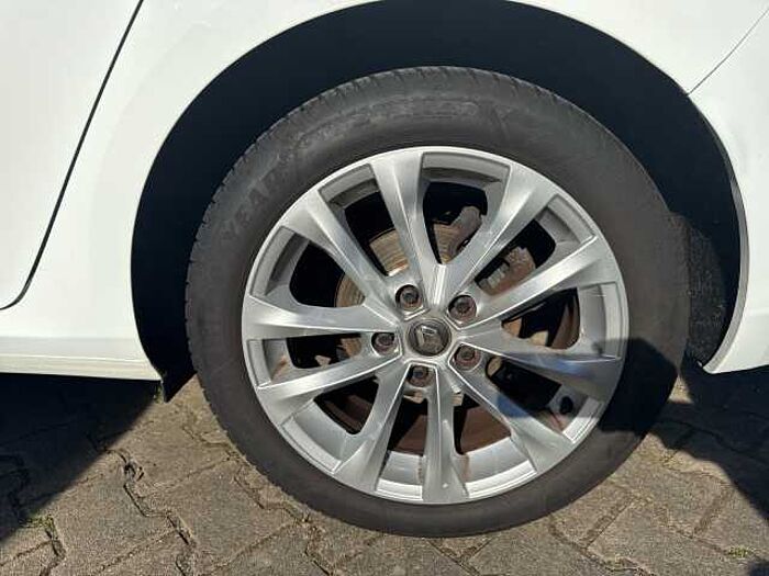 Renault Megane Grandtour ENERGY TCe 130 EDC INTENS