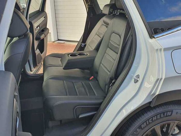 Honda CR-V Hybrid e: HEV 2.0 2WD Elegance