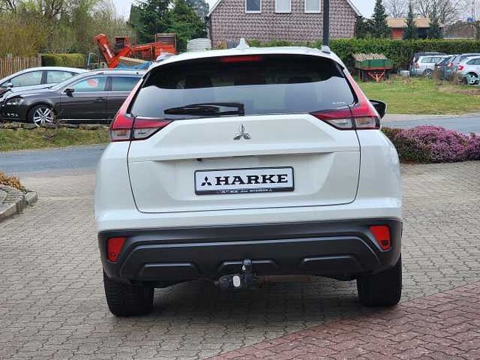 Mitsubishi Eclipse Cross Plug-In Hybrid 4WD Basis