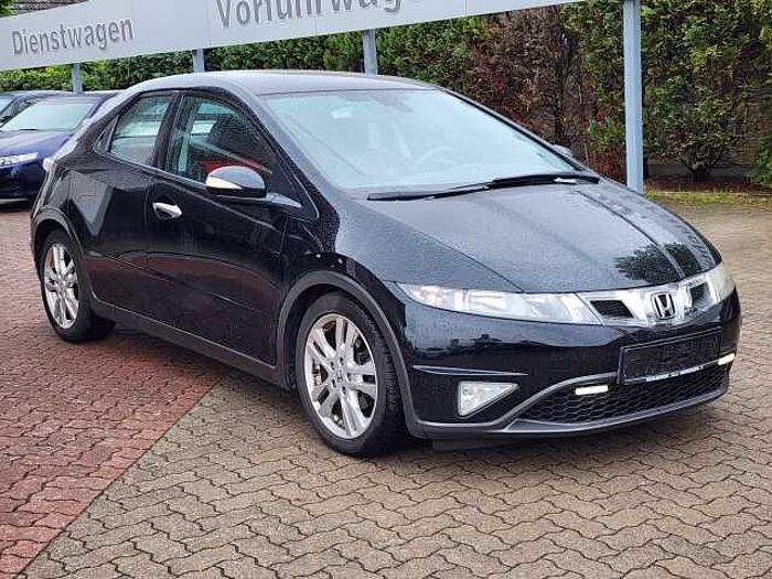 Honda Civic Fließheck 5-Türer 1.8i-VTEC Sport