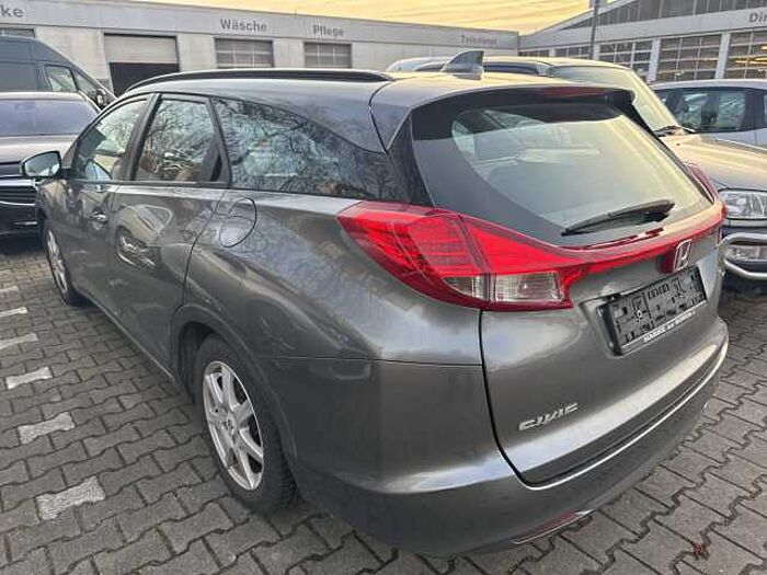 Honda Civic Tourer 1.8 i-VTEC Automatik Elegance