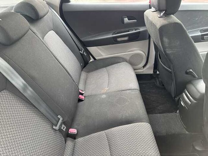 Kia Ceed 1.4 CVVT EX