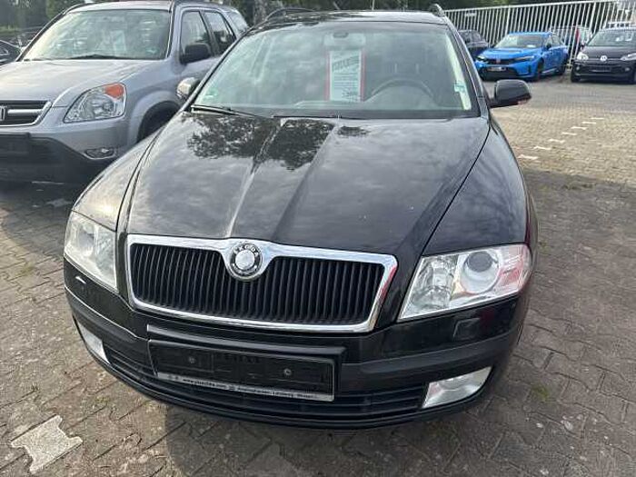 SKODA Octavia II Combi 1.8 TSI Elegance