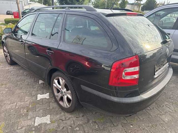 SKODA Octavia II Combi 1.8 TSI Elegance