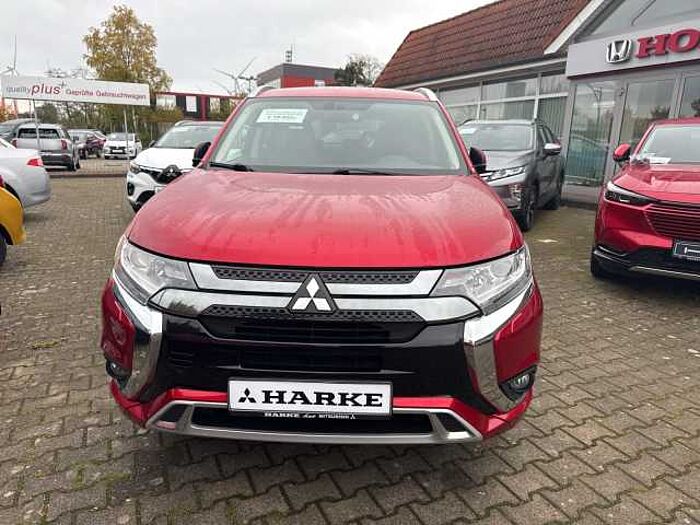 Mitsubishi Outlander Plug-In Hybrid 2.4 4WD Spirit