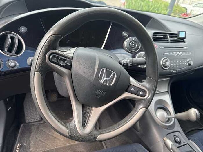 Honda Civic Fließheck 5-Türer 1.4i-DSi Comfort