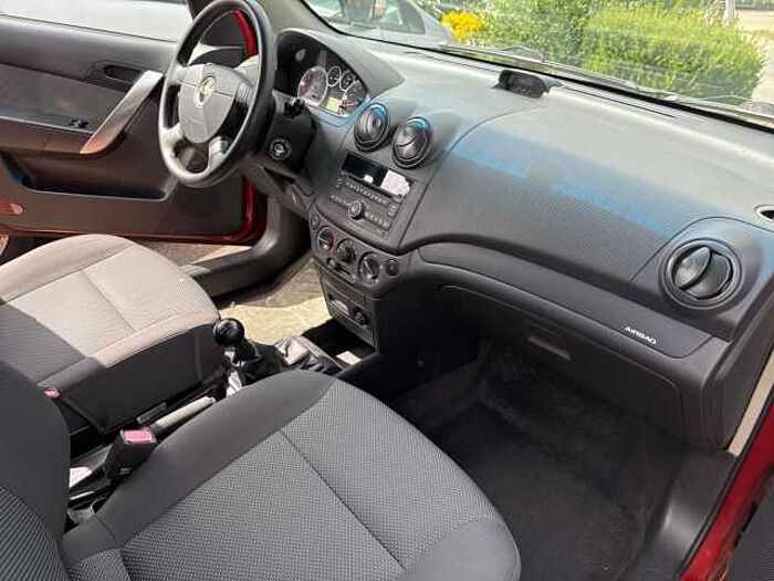 Chevrolet Aveo Fließheck 5-Türer 1.2 LS