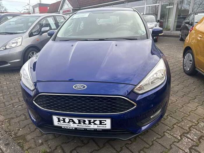 Ford Focus Fließheck 1.0 EcoBoost Start-Stopp-System Trend