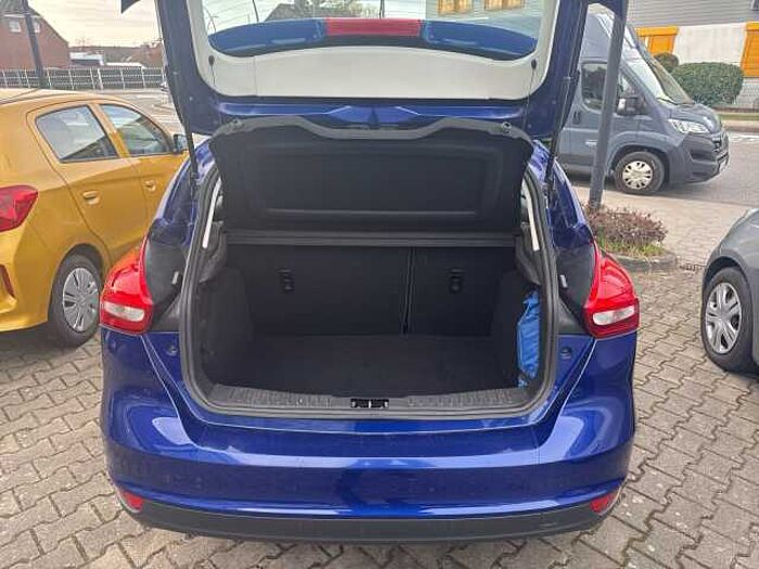 Ford Focus Fließheck 1.0 EcoBoost Start-Stopp-System Trend