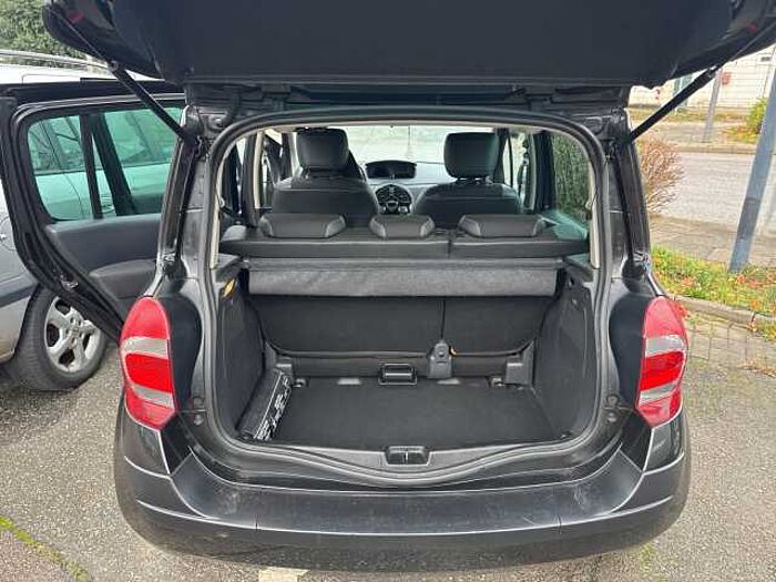 Renault Modus Grand 1.2 16V Night and Day