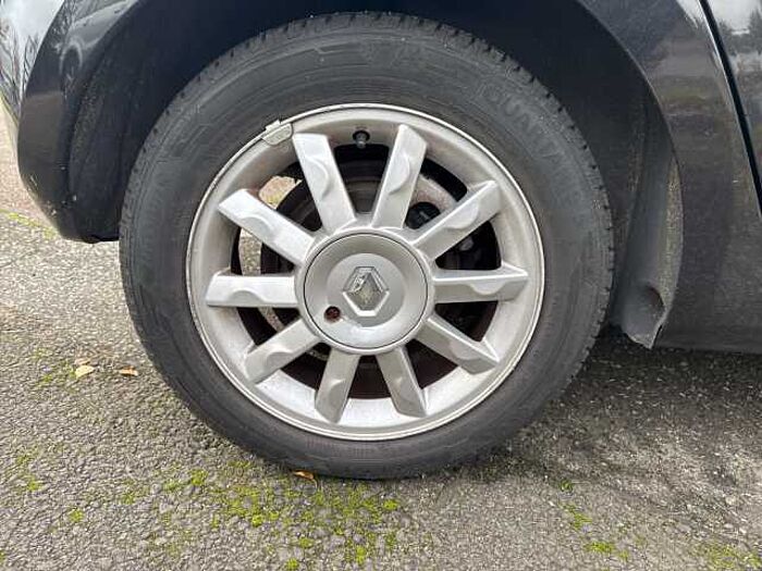 Renault Modus Grand 1.2 16V Night and Day