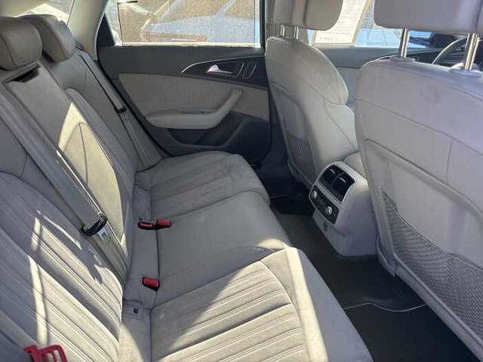 Audi A6 2.8 FSI quattro S tronic