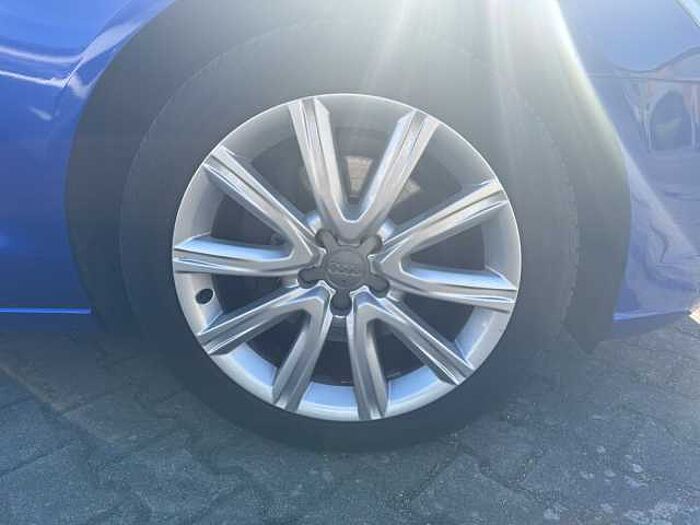 Audi A6 2.8 FSI quattro S tronic