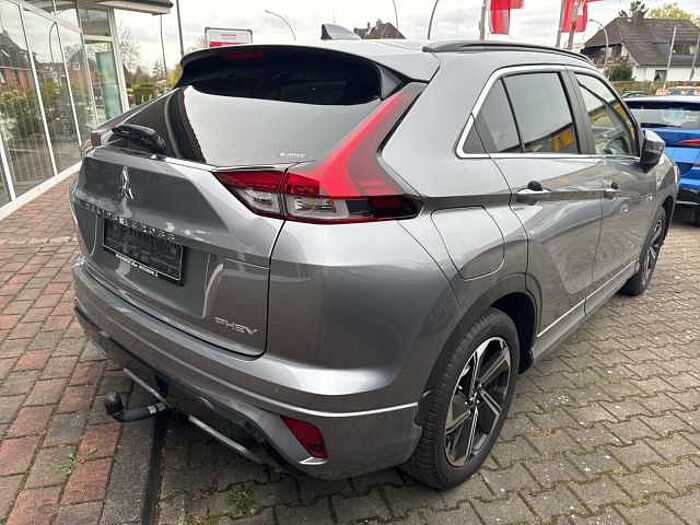 Mitsubishi Eclipse Cross Plug-In Hybrid 4WD Top