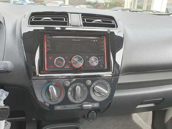 Mitsubishi Space Star 1.2 Select *Div. Farben* 1.2 Select *Div. Farben*