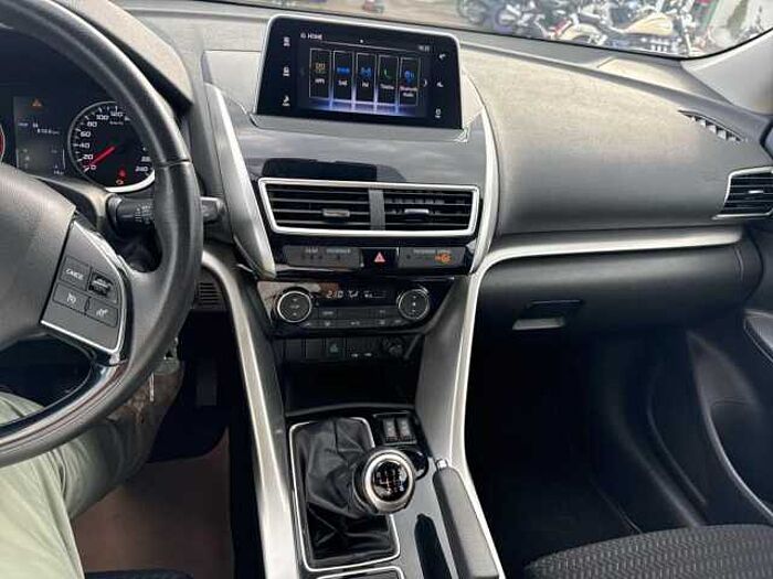 Mitsubishi Eclipse Cross 1.5 2WD Diamant - AHK, Kamera, Ganzjahresreifen GanzJahresreifen, Anh. kupplung, Sitzheizun