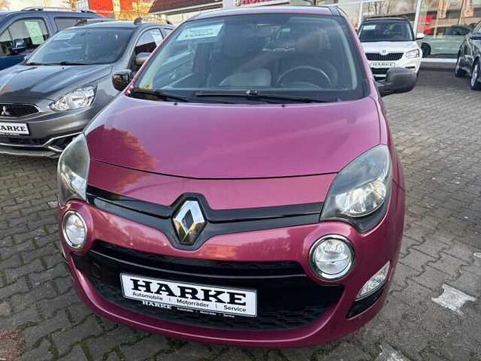 Renault Twingo 1.2 LEV 16V 75 Dynamique el. Panoramadach Klima Tempomat Bluetooth CD 1.2 LEV 16V 75 Dynamique Panoramadach