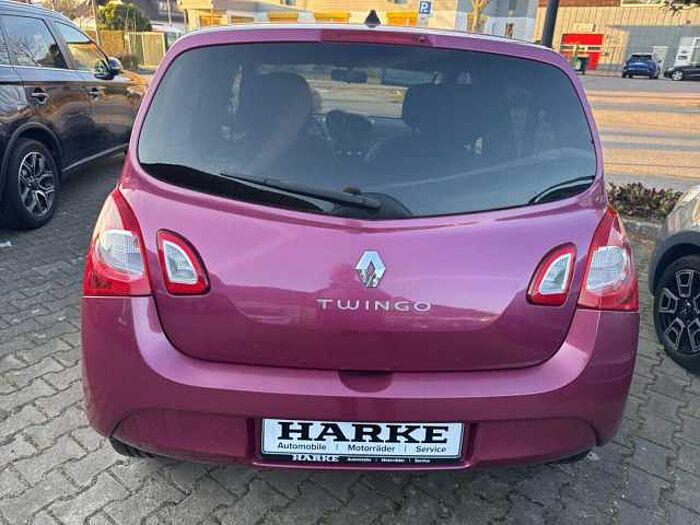 Renault Twingo 1.2 LEV 16V 75 Dynamique el. Panoramadach Klima Tempomat Bluetooth CD 1.2 LEV 16V 75 Dynamique Panoramadach