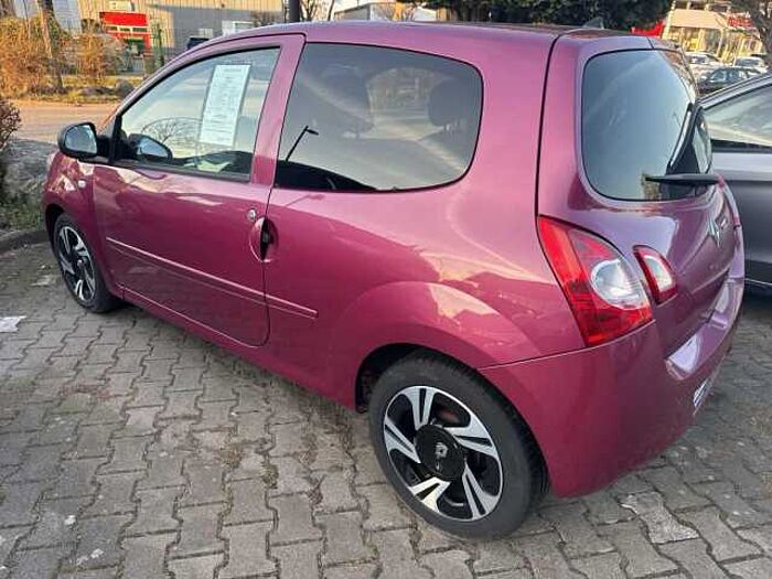 Renault Twingo 1.2 LEV 16V 75 Dynamique el. Panoramadach Klima Tempomat Bluetooth CD 1.2 LEV 16V 75 Dynamique Panoramadach