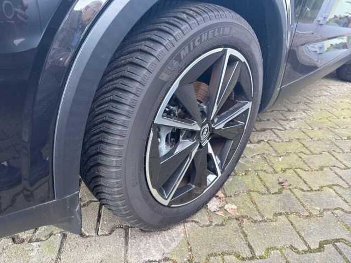 Nissan Qashqai 1.3 DIG-T MHEV Tekna+ GJR mit Ganzjahresreifen