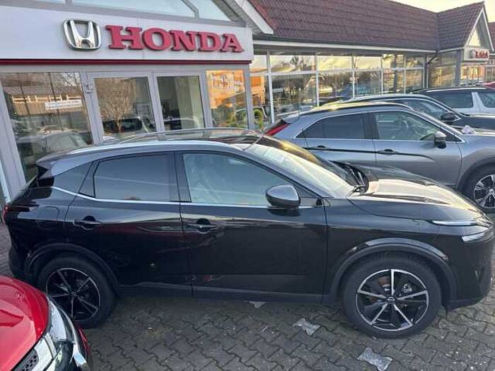 Nissan Qashqai 1.3 DIG-T MHEV Tekna+ GJR mit Ganzjahresreifen