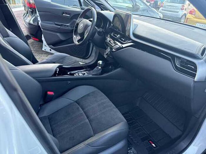 Toyota C-HR Hybrid 2.0 GR Sport Licht-/Comfort-Paket, SafetySense, Kamera, Dashcam, S