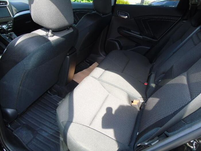 Honda Civic Tourer Lifestyle Sitzheizung 2-Zonen-Klimaautom. LED 1.4 i-VTEC Exclusive