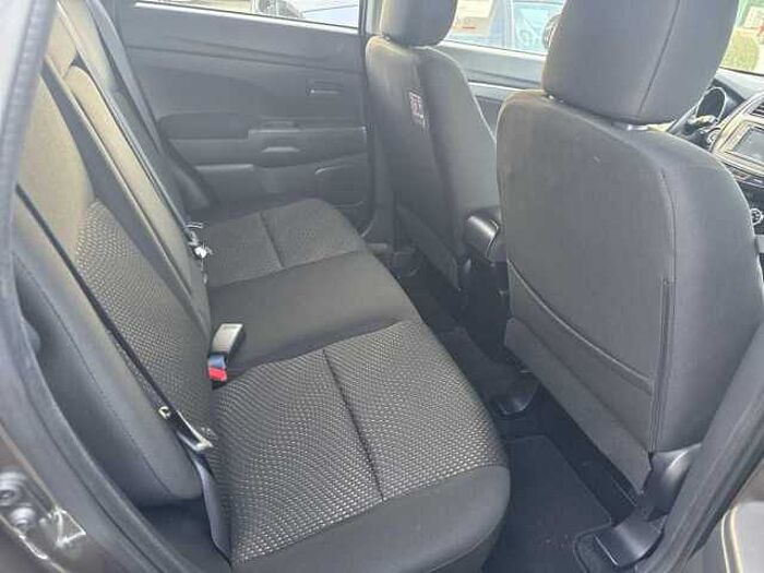 Mitsubishi ASX Diesel 1.8 DI-D 2WD Diamant Edition Ganzjahresreifen, Anh.kupplung, Kamera, Sitzheizun