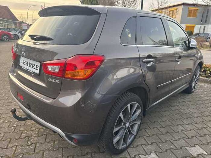 Mitsubishi ASX Diesel 1.8 DI-D 2WD Diamant Edition Ganzjahresreifen, Anh.kupplung, Kamera, Sitzheizun
