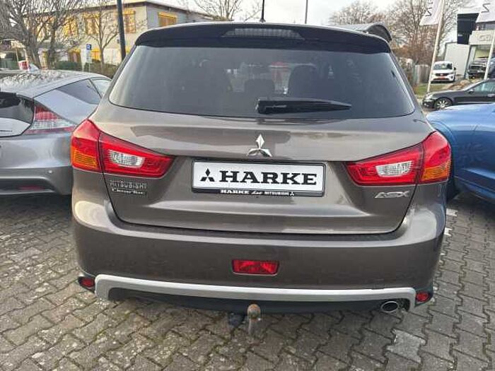 Mitsubishi ASX Diesel 1.8 DI-D 2WD Diamant Edition Ganzjahresreifen, Anh.kupplung, Kamera, Sitzheizun