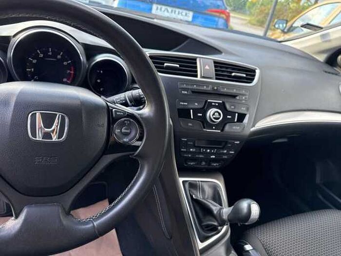 Honda Civic 1.4 i-VTEC Edition X Gnzjahresreifen, Anh. kupplung, Kamera, uisw.