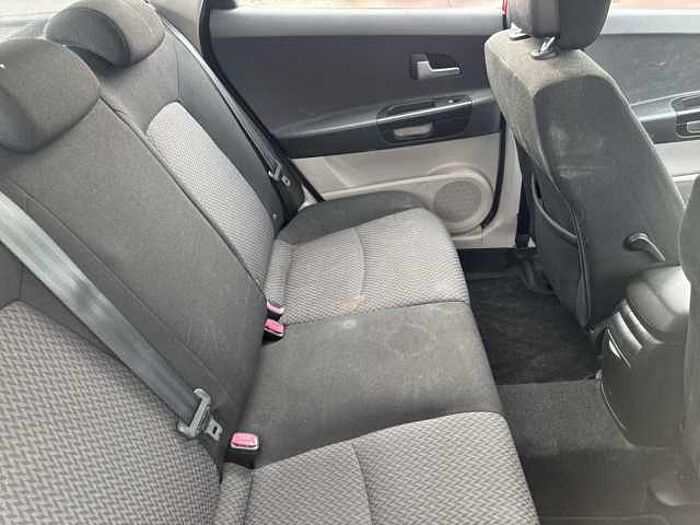 Kia cee'd 1.4 CVVT EX Ceed