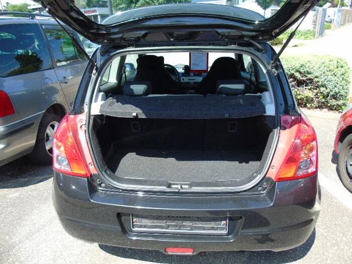 Suzuki Swift limited 25 (3-trg. ) BC Sitzheizung Metallic Grand TCe 130 Dynamique