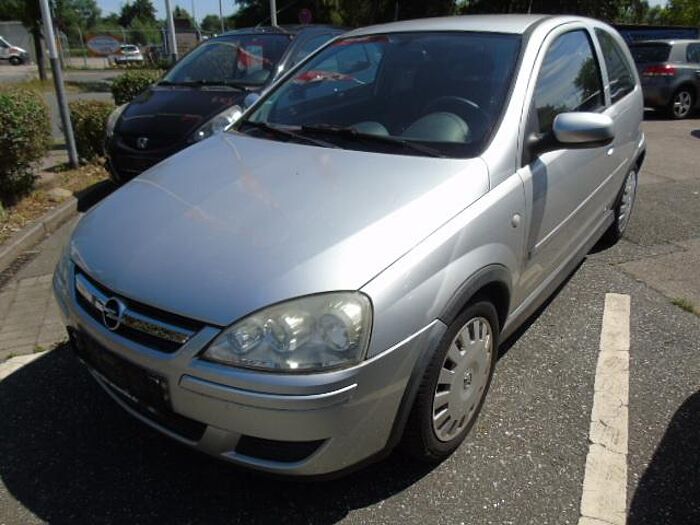 Opel Corsa C Edition Ganzjahresreifen Klima RadioCR ZV 2.0 TDI PD Comfort
