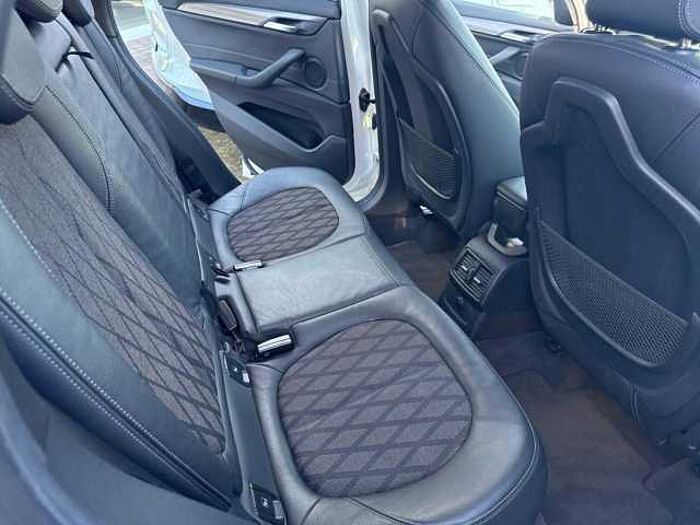 BMW X1 xDrive20d Aut. xLine dazu Winterräder, Anh.kupplung, Induktiosladung