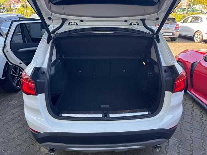 BMW X1 xDrive20d Aut. xLine dazu Winterräder, Anh.kupplung, Induktiosladung