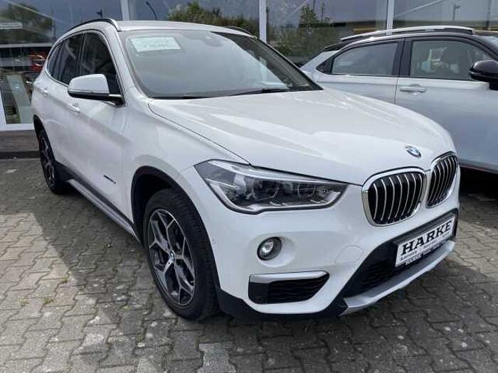 BMW X1 xDrive20d Aut. xLine dazu Winterräder, Anh.kupplung, Induktiosladung