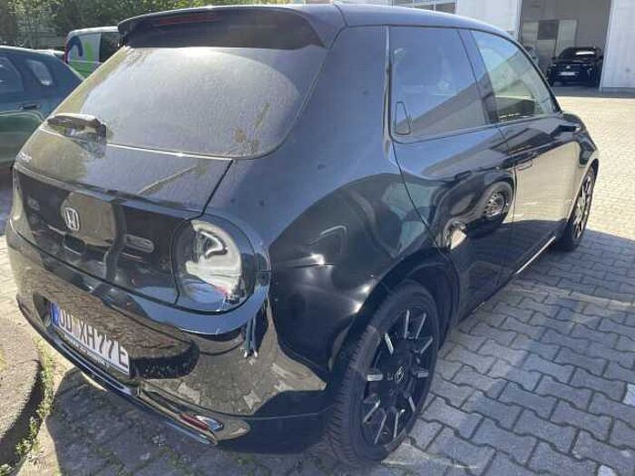 Honda Honda e e Advance-Paket Advanc-Pakt