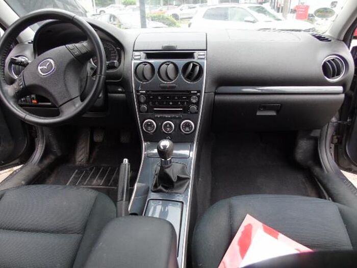 Mazda 6 Sport Kombi 6 1.8 Active dazu Winterräder, BOSE-Sound, Sitzheizung, usw.