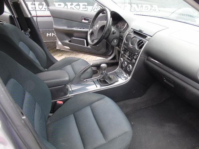 Mazda 6 Sport Kombi 6 1.8 Active dazu Winterräder, BOSE-Sound, Sitzheizung, usw.