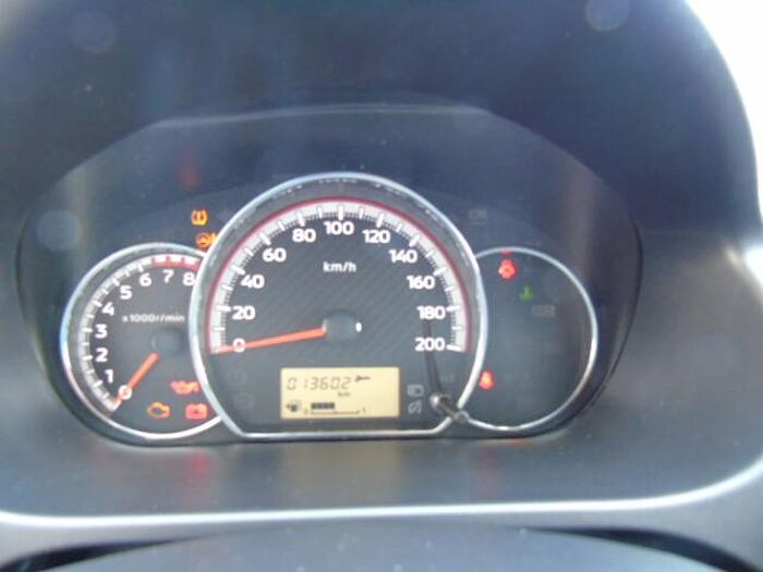 Mitsubishi Space Star Select+ Ganzjahresreifen, Navi, Kamera, Sitzheizung, DAB, Tempomat AS&G 1.2 CVT Select+