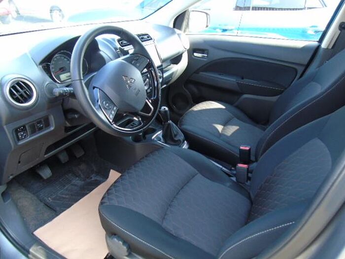 Mitsubishi Space Star Select+ Ganzjahresreifen, Navi, Kamera, Sitzheizung, DAB, Tempomat AS&G 1.2 CVT Select+