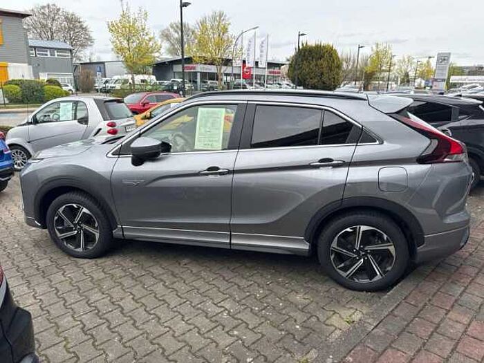 Mitsubishi Eclipse Cross Plug-In Hybrid 4WD Top inkl. Anhängerkupplung
