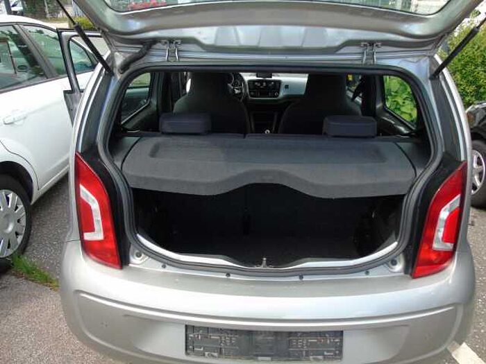 Volkswagen up! club up! 5-Türer Klima PDC Navi