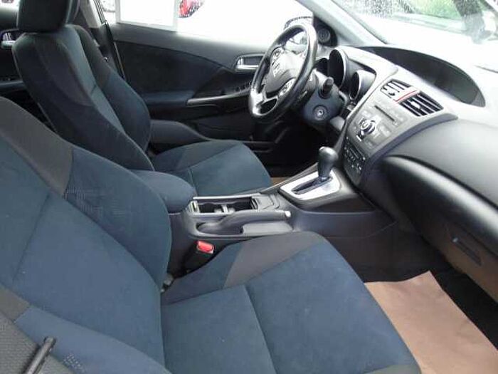 Honda Civic 1.8 Sport Automatik