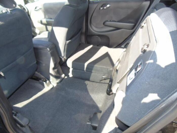 Honda Jazz 1.4 ES Sport Klima, RadioCD, LM-Allwetterräder, Privacy