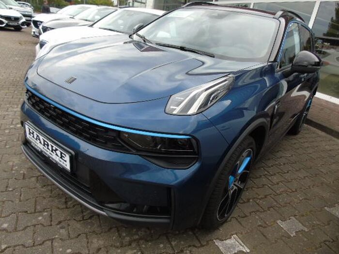 Lynk & Co 01 1.5 TD PHEV , Klimaautomatik, Kamera, Navi, Schiebedach, PDC, Sitzheizung 192 kW