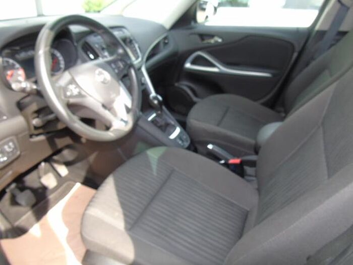 Opel Zafira C Edition Start/Stop 7-Sitzer, Steuerkette neu, Navi, PDC, 2-Zonen-Klima, 7-Sitzer