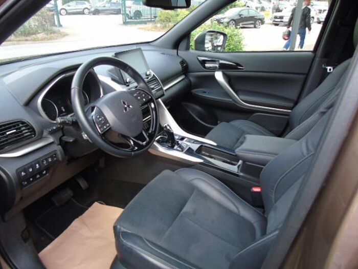 Mitsubishi Eclipse Cross Intro Edition Hybrid 4WD, Ganzjahresreifen, Navi, Standheizung, Ka 4WD