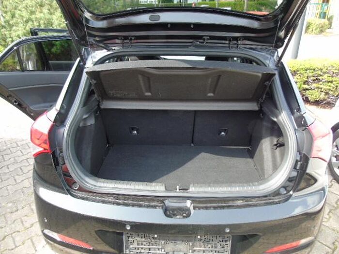 Hyundai i20 Passion, PDC, Sitzheizung, Ganzjahresreifen, Bluetooth, Passion